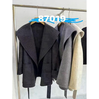 Пальто жіноче 87019 beige (one size)