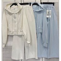 Спортивний костюм жіночий DV55 white (one size)